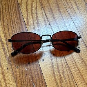 Chic Red Lenses Oval Sunglasses